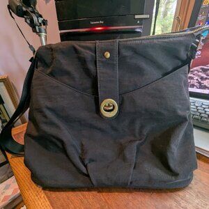 Baggallini Black Ladies Bag